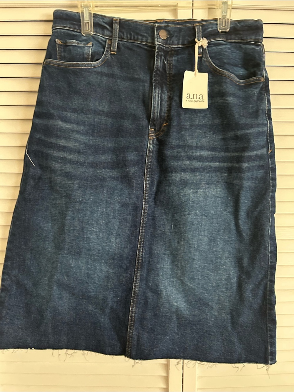 a.n.a Women’s  Straight Dark Blue Denim Jeans Skirt